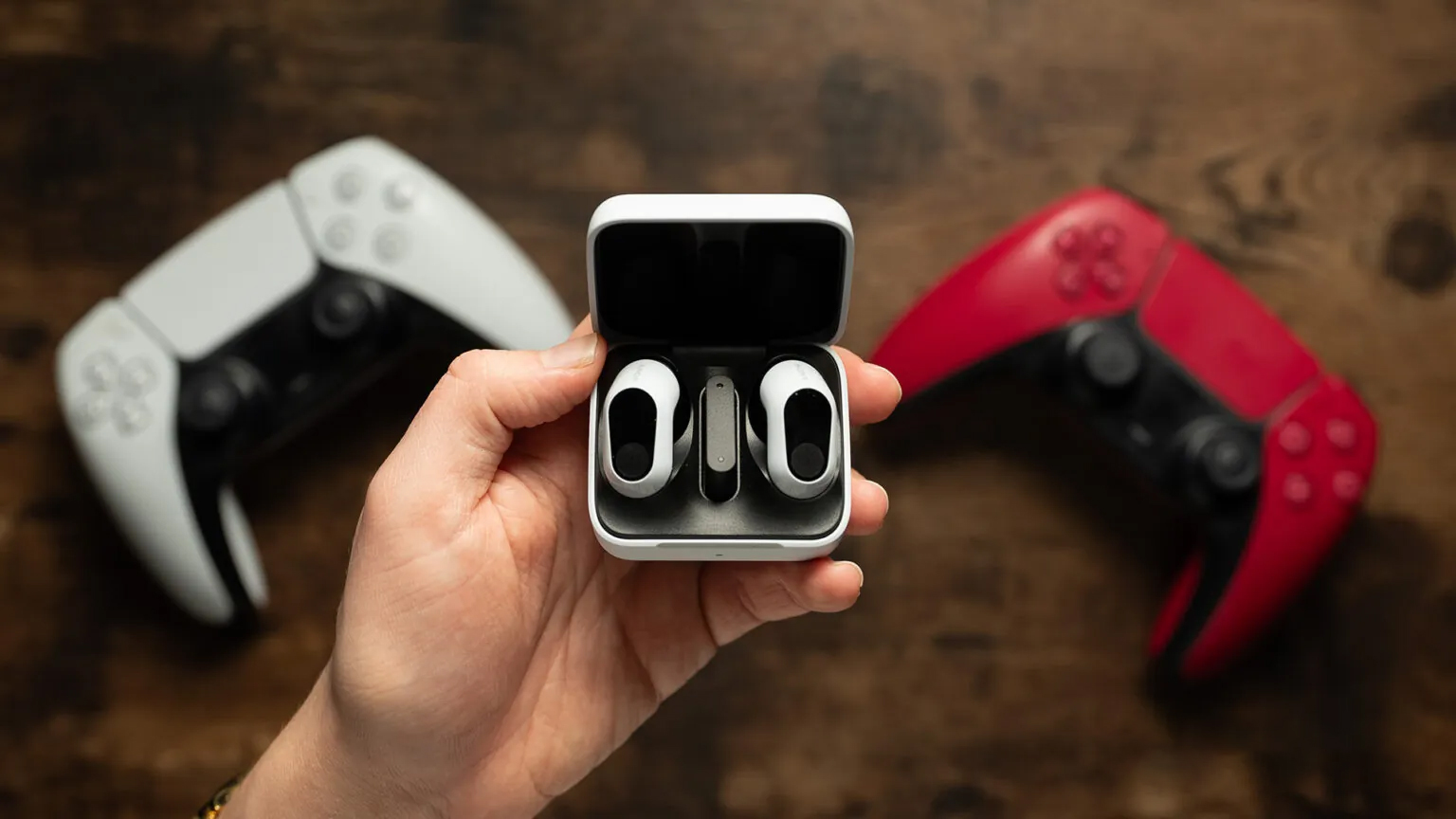 بررسی ایربادز اینزون سونی