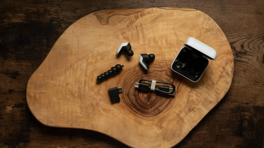 بررسی ایربادز اینزون سونی