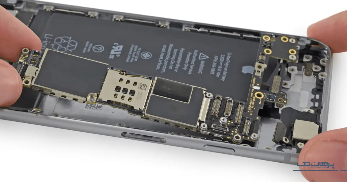 آیا برد گوشی تعمیر می شود یا باید تعویض گردد