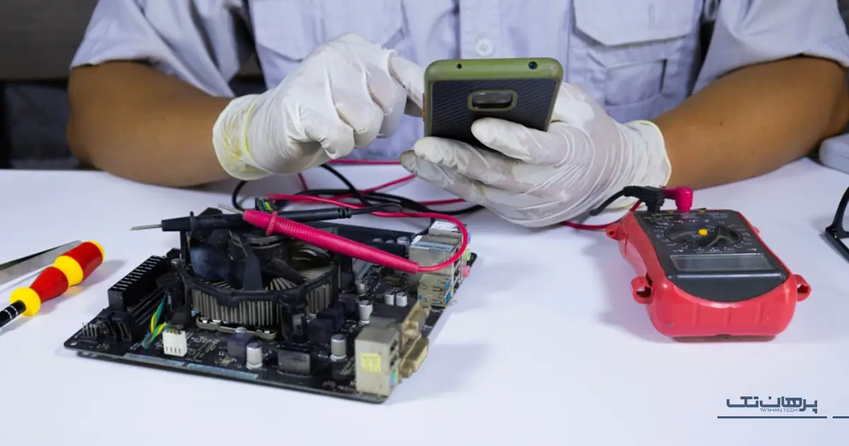 اگر برد گوشی بسوزد چه میشود؛ آیا اطلاعات پاک می‌شوند