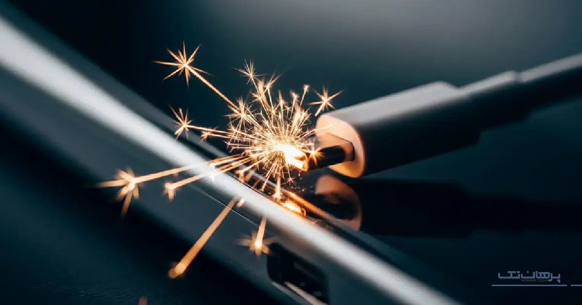 آیا ماندن شارژر در برق خطرناک است